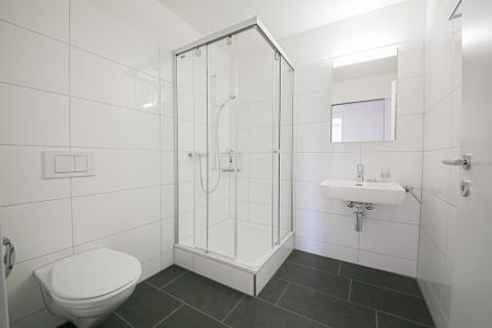 HELLE 3.5 Zimmer-Wohnungen mit GROSSZÜGIGEM Balkon zu vermieten - Photo 5