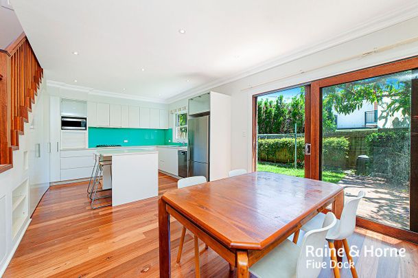 32 Edenholme Road,, Russell Lea, NSW 2046 - Photo 1