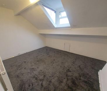 4 bedroom terraced house to rent - Photo 5