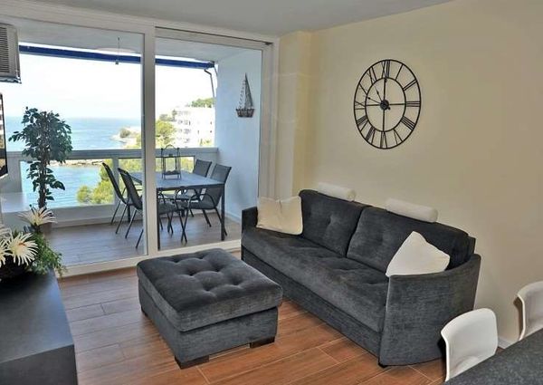 Apartment in first sea line in Santa Ponsa