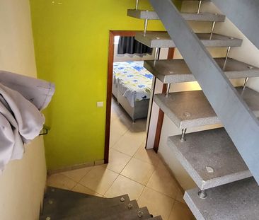 Leuk appartement op het gelijkvloers met grote koer - Photo 5