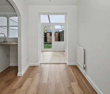 2 bedroom terraced house to rent - Photo 6