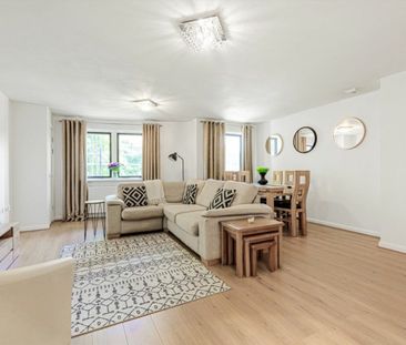 Greenford Road, UB6, London - Photo 2
