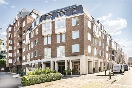 A beautifully furnished apartment in a wonderfully designed development situated on Ebury Street. - Photo 2