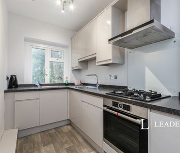 apartment to rent Manor Road, Bournemouth, Dorset, BH1 - Photo 6