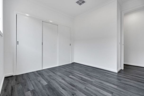 Family Home in Ooranya estate! - Photo 1