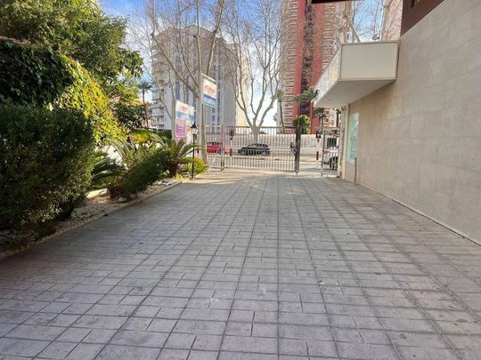 Luxury penthouse for rent in Benidorm, Valencia - Photo 1