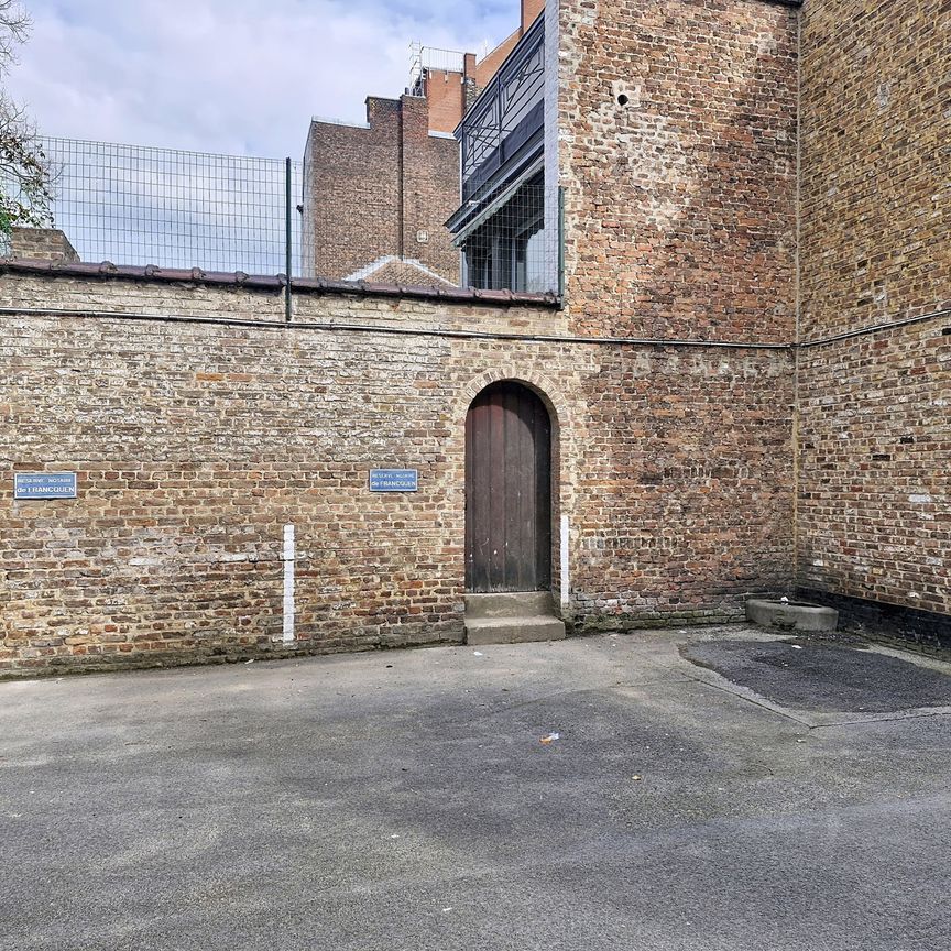 Appartement - à louer - 5000 Namur - 775 € - Foto 1