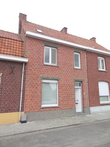 Zeer verzorgde woning met 2 slaapkamers, tuin en uitweg. - Photo 5