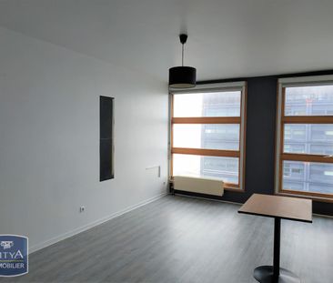 Location Appartement 1 pièce 27m² LILLE 59000 - Photo 2