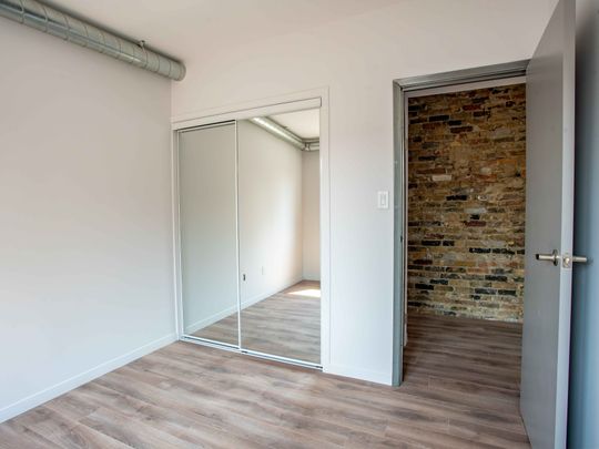 For Lease - 185 Jane Street Unit# 3, Toronto, Ontario - Photo 1