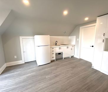 $1,325 / 1 br / 1 ba / 400 sqft Unit 3 - 953 Montclair Ave, Hamilton - Photo 3