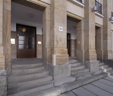 Hofgebäude – sanierte 2-Zimmerwohnung mit Balkon in der Südvorstadt ! - Photo 6