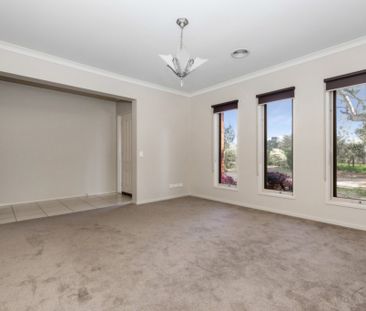 19 Kennewell Street, White Hills - Photo 5