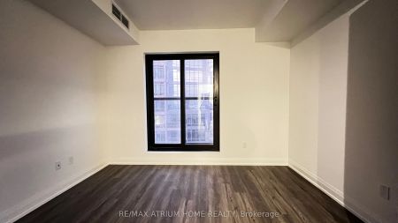 20 Soudan Avenue #3001 - Photo 4