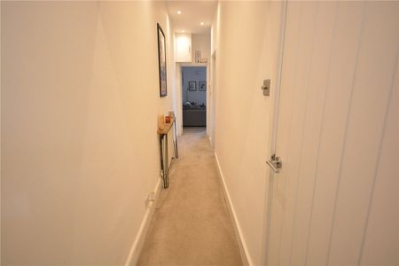 The Street, Ashtead, Surrey, KT21 2AH - Photo 2