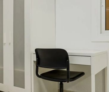 Carrer de la Lluna, Barcelona, Catalonia 08001 - Photo 4