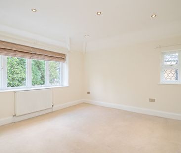 Longdown Lane North, Epsom, KT17 - Photo 4