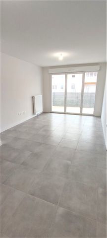 Location Appartement 2 pièces 38m² SEYSSES 31600 - Photo 2