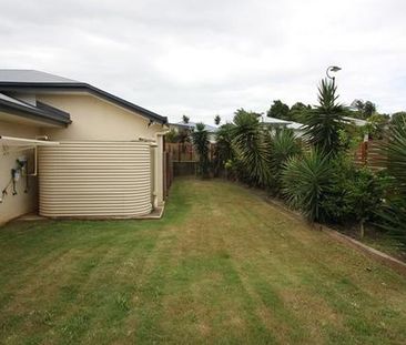 Family Home! - Photo 5