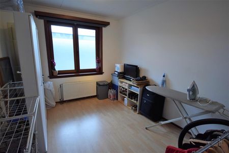 GELIJKVLOERS APPARTEMENT MET TWEE SLAAPKAMERS - foto 5