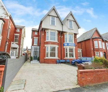 1 bedroom in a house share to rent - Photo 6