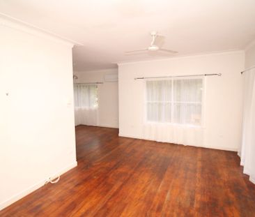 67 Romea Street, The Gap. - Photo 2