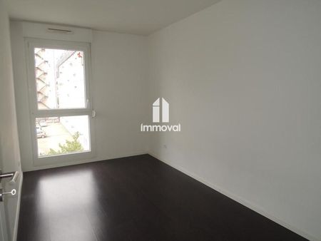 GARE - 3P - 74.36m² - Photo 2