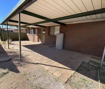 7 Harvey Crescent, Port Augusta West - Photo 6
