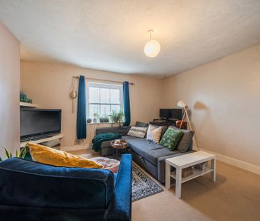 2 bedroom apartment to rent - Photo 1
