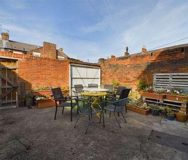 Hotspur Street, Newcastle Upon Tyne, NE6 - Photo 2