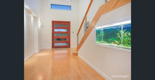 Simply Stunning!! - Photo 1