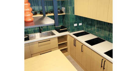 Premier Co-Living Space for Students & Young Professionals - Photo 4