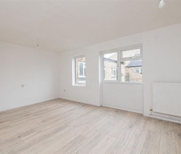 3 bed Apartment To Let - Photo 3