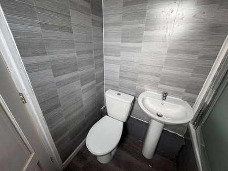 Milton Road, Grimsby, DN33 - Photo 3