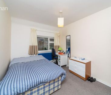 5 bedroom terraced house to rent - Photo 3