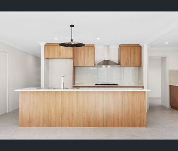 Luxury, Comfort, And Convenience! - Photo 6