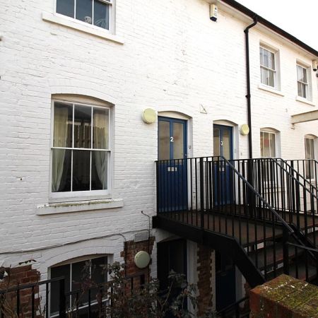 Ivy Lane, CT1 1WA, Canterbury - Photo 4