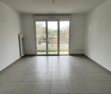 Location Appartement 2 pièces 39m² VILLENAVE D ORNON 33140 - Photo 2