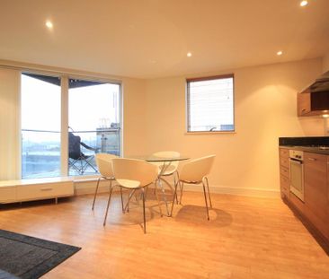 2 bedroom apartment to rent - Photo 6