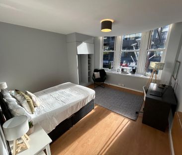 1 bedroom in a house share to rent - Photo 2