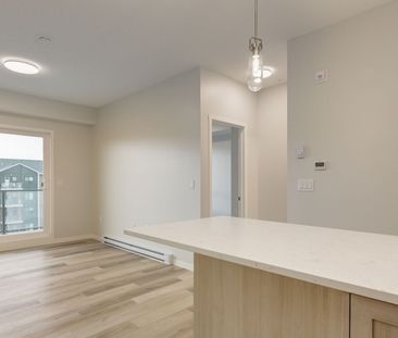 3409 - 33 Carringham Gate Northwest, Calgary - Photo 1