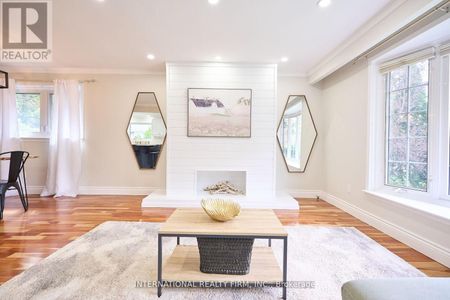 For Lease - 2292 Devon Road, Oakville, Ontario - Photo 4