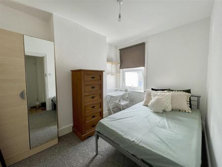6 bedroom house share to rent - Photo 4