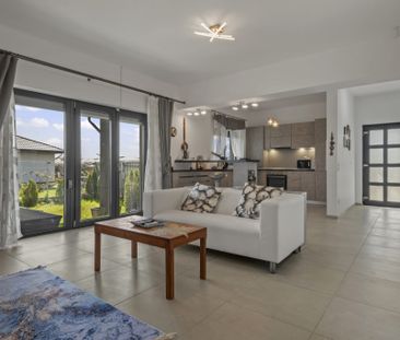 BALOTESTI – COMPLEX ZORI DE ZI - CASA SINGLE 120 MP, 500 M - Photo 2