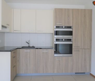 2 ½ ROOMS WITH SOUTH BALCONY - Close to the train station! - Foto 6