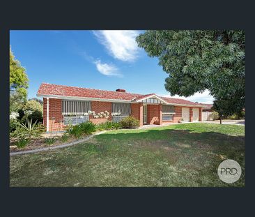 39 Overdale Drive, Bourkelands, NSW 2650 - Photo 6