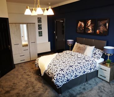 8 Lovely En-suite Double Rooms - Photo 3