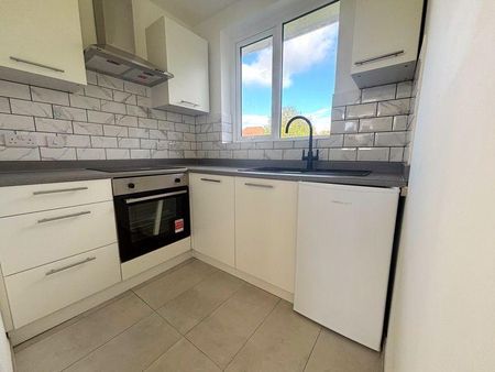 2 bedroom bungalow to rent - Photo 5