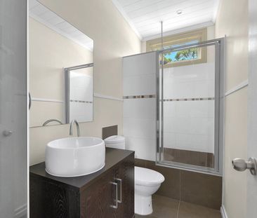 569 Vulture Street East, East Brisbane QLD 4169 - House For Rent | ... - Photo 3